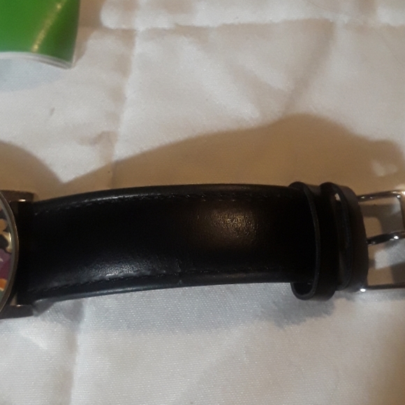 Vera Bradley watch - Picture 4 of 8